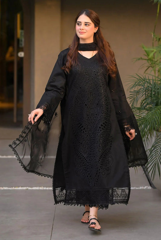 LIBASS 3PC LAWN CHIKANKARI EMBROIDERED SUIT WITH CHIFFON EMB DUPATTA